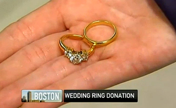 30,000 wedding ring found in toilet
