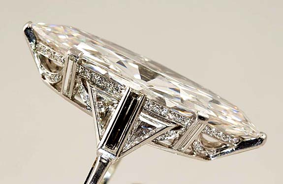 Marquise Diamond Three Tone Ring – Nir Oliva